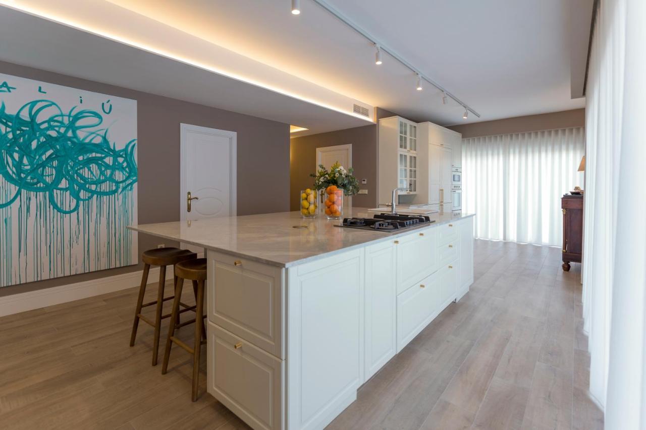 Gran Vivienda En La Rambla! Apartment อาลิกันเต ภายนอก รูปภาพ