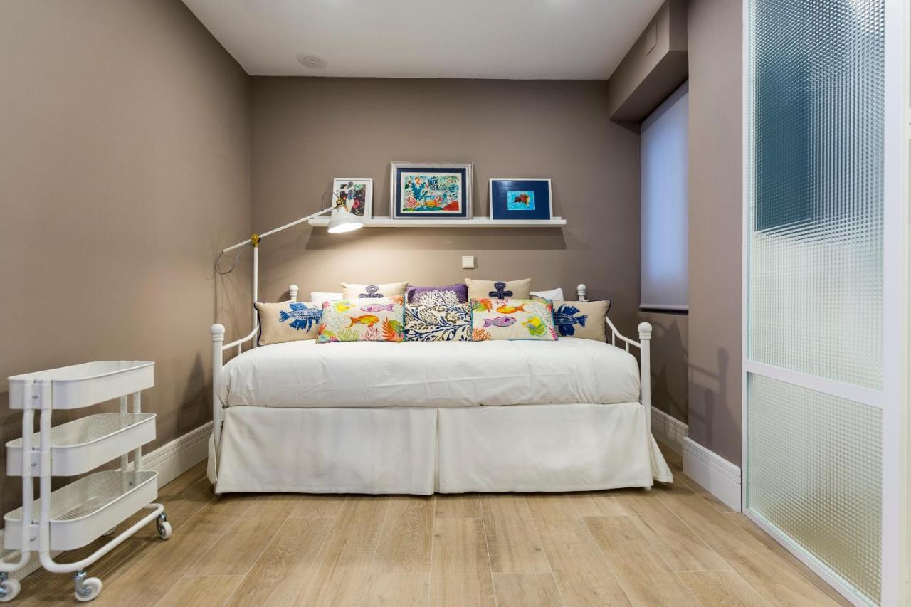 Gran Vivienda En La Rambla! Apartment อาลิกันเต ภายนอก รูปภาพ