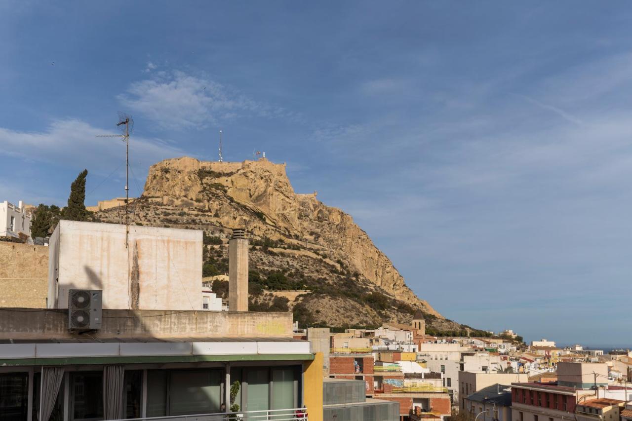 Gran Vivienda En La Rambla! Apartment อาลิกันเต ภายนอก รูปภาพ