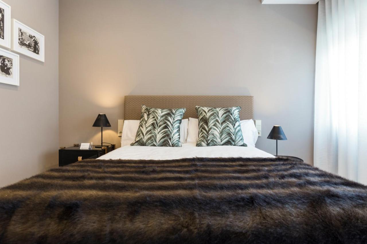 Gran Vivienda En La Rambla! Apartment อาลิกันเต ภายนอก รูปภาพ