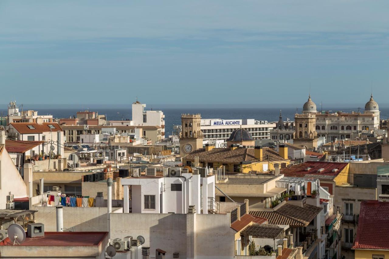 Gran Vivienda En La Rambla! Apartment อาลิกันเต ภายนอก รูปภาพ