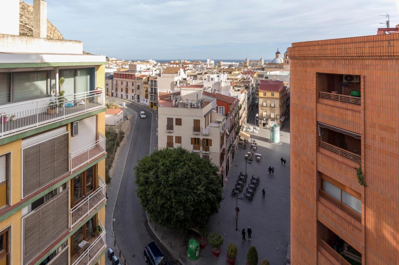 Gran Vivienda En La Rambla! Apartment อาลิกันเต ภายนอก รูปภาพ
